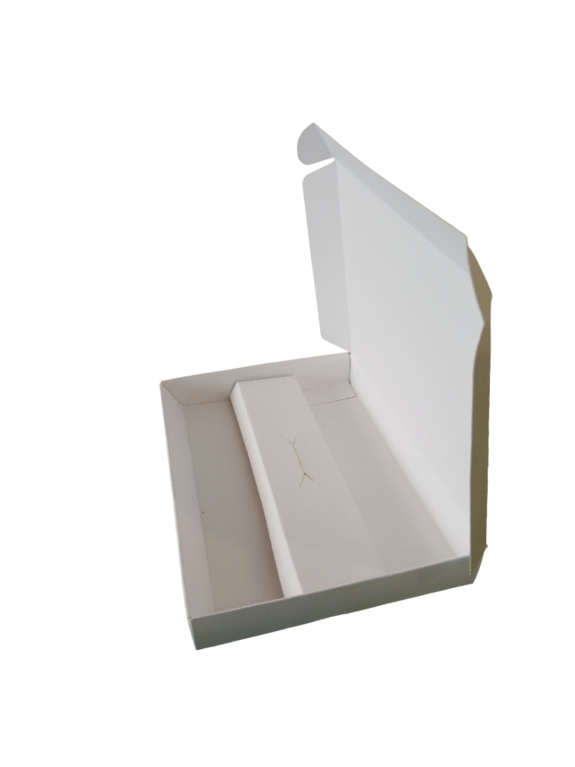 Scatola con divisorio integrale 22x16x3